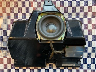 67071100 Bass unit