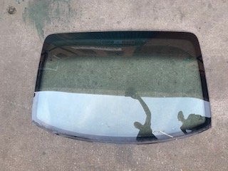 83745200 Rear screen
